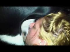 Blonde girl deepthroat big dog