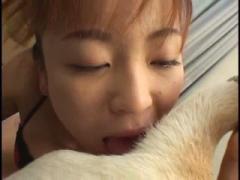 Asian Babe Passionte Sucking Dog