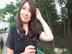 Amateur Japanese couple have sex in hotel room