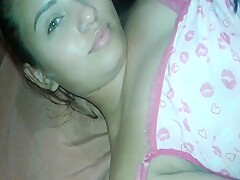 Gata se masturbando 3