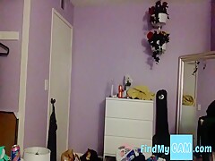 messy american cam-slut squirts