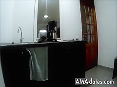 LittleAbbie Towel Drop Delivery Flash Nude Big Bum Tits