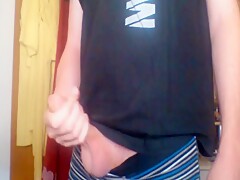 German Amateur Guy Quick Jerk Session With Cum