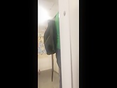 cruising in a busy London Bathroom