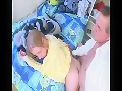 Maedel wird in den Arsch gefickt