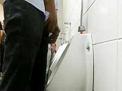 Spy men urinal 3