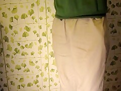 Grandpa David 67 London talks whilst masturbating & cumming