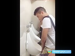 Flagra - Mijadas (Men Pissing)