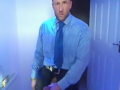 Str8 daddy has a new suit