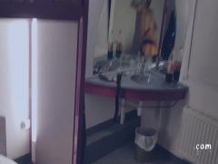 Lola sucking Dick