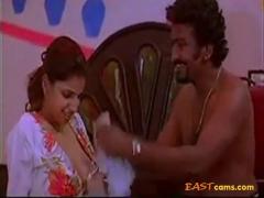 Mallu Aunty Oil Massage