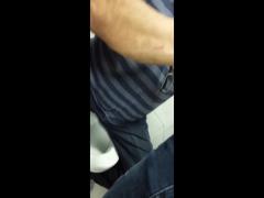 Baixinho me chupa ate gozar - 3 de 3
